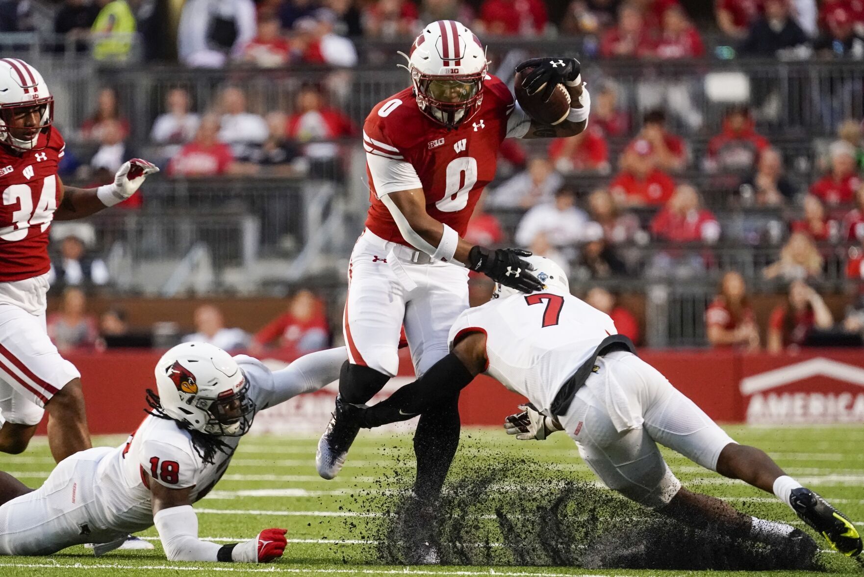 Illinois Saint Wisconsin football